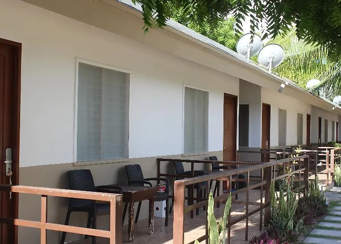 Anaya Hotel 2*